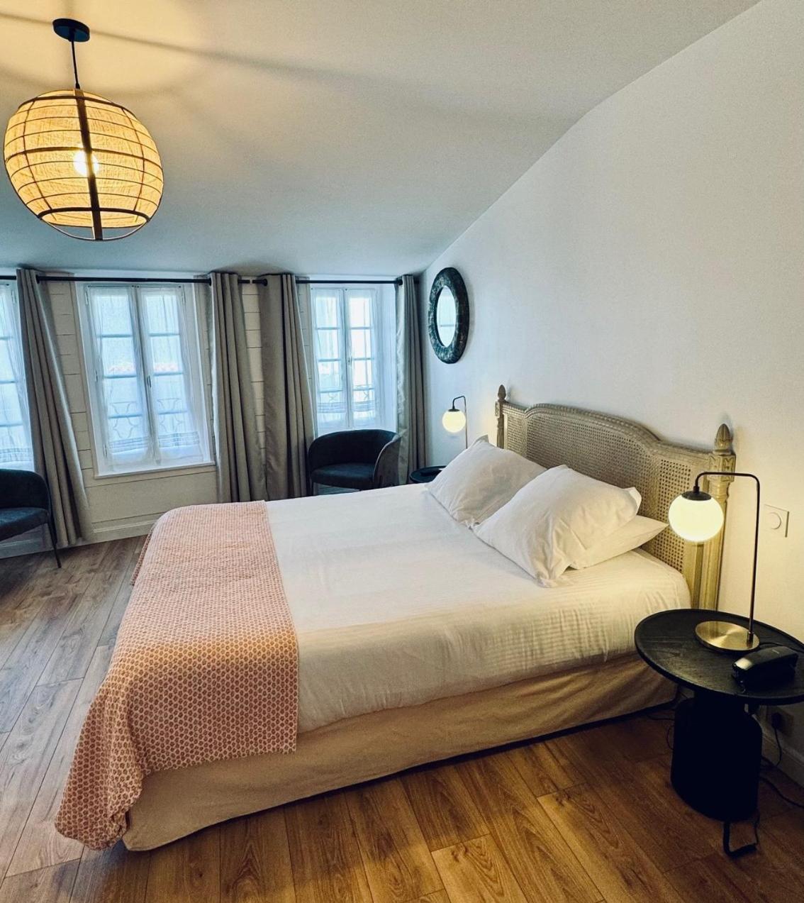 Hotel L'Ocean Le Bois-Plage-en-Re Ngoại thất bức ảnh